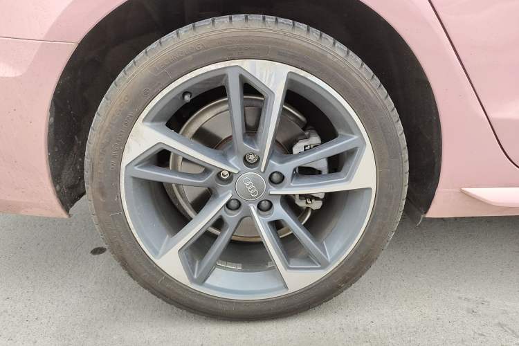 Used Audi A4L 2020 40 TFSI Fashion Dynamic Model