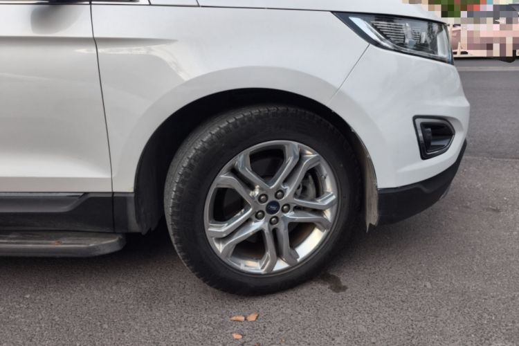 Used Ford Edge 2016 EcoBoost 245 Two-Wheel-Drive Titanium 7-Seater
