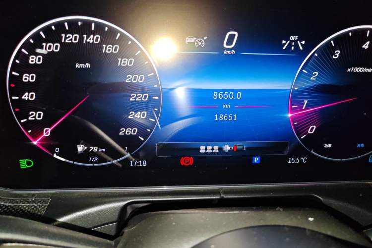 Used Mercedes-Benz C-Class 2024 Restyled C 260 L Sport Edition Odometer Close Up