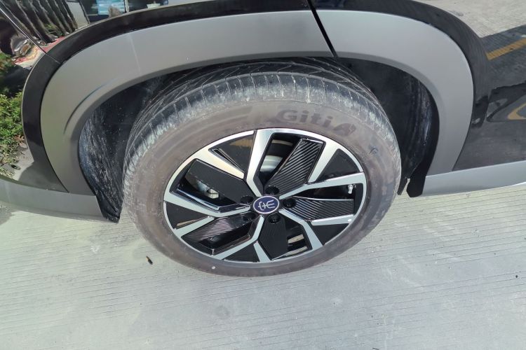 Used BYD Song L DM-i 2025 Intelligent Driving Version 160 km Beyond-Range Type