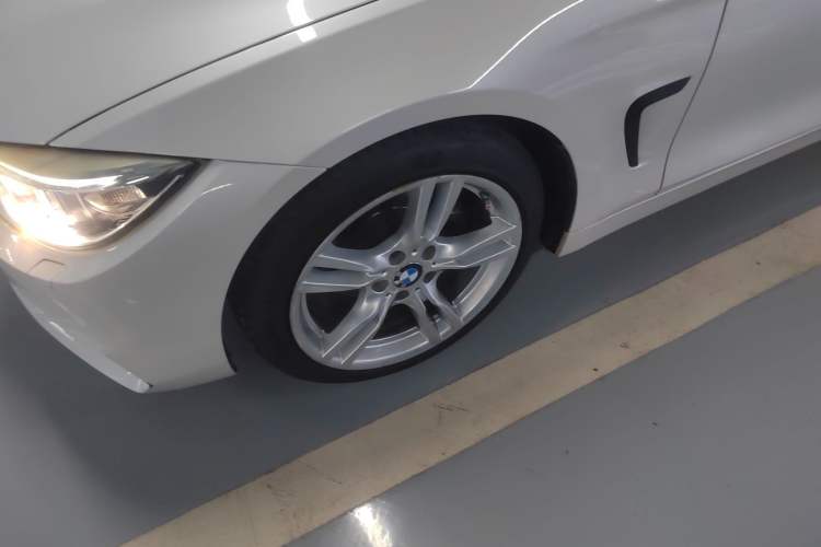 Used BMW 4 Series 2016 420i Fashion Model
