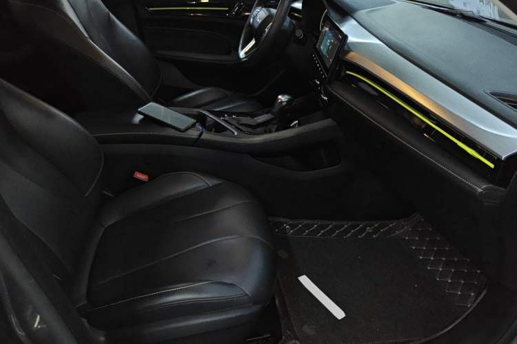 Used Roewe i5 2021 1.5L CVT Starry Edition