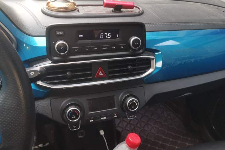 Used BAIC New Energy EC3 2019 Dynamic Edition Audio And AC Panel