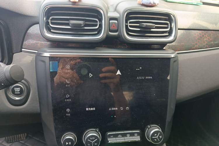 Used Lynk & Co 03 2019 2.0TD Automatic Jing Pro Edition Audio And AC Panel