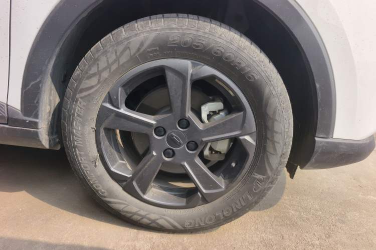 Used Geometry E Firefly 2023 320KM Cute & Handsome Tiger 5 Seats Right Front Wheel Hub