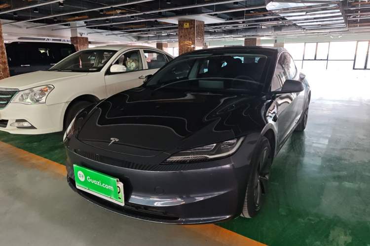 Used Tesla Model 3 2023 Rear-Wheel-Drive Version