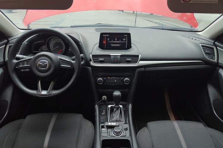 Used Mazda 3 Axela 2019 Cloud-Controlled Version Sedan 1.5L Automatic Luxury Trim China V Standard