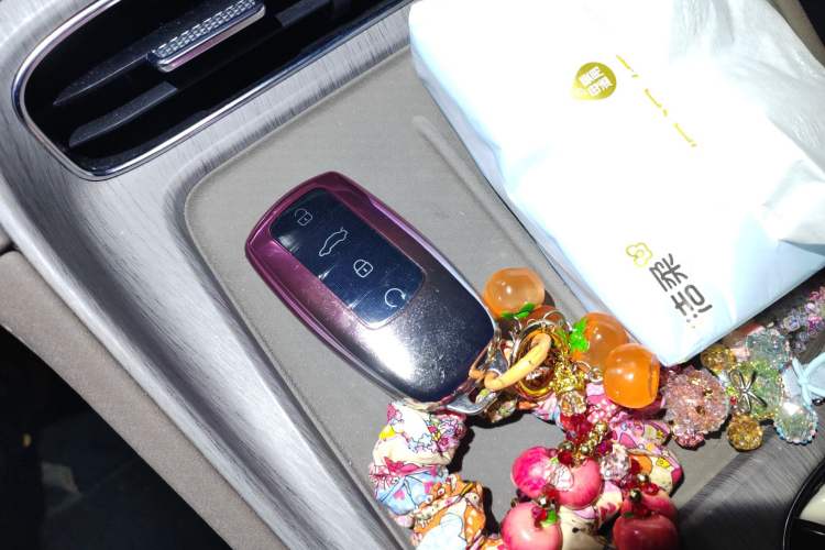 Used Chery Tiggo 8 PLUS C-DM 2025 1.5T 116 km Prestige Version 5 Seats