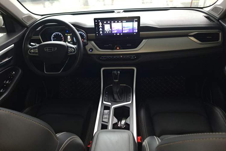 Used Geely Auto Vision X6 2020 1.4T CVT Luxury Edition