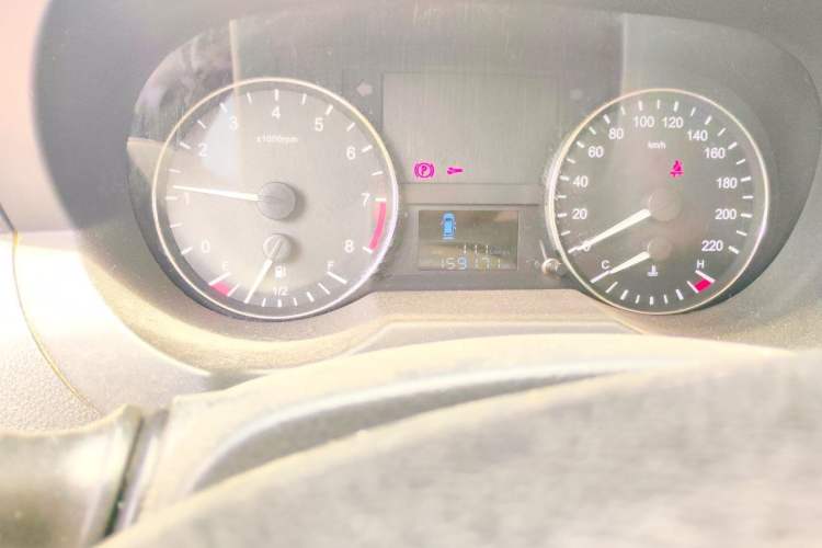 Used JAC Refine M3 2015 Maker Edition 1.6L Luxury Smart Version
