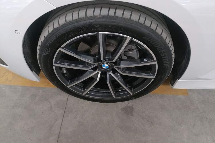 Used BMW 3 Series 2025 325Li M Sport Package
