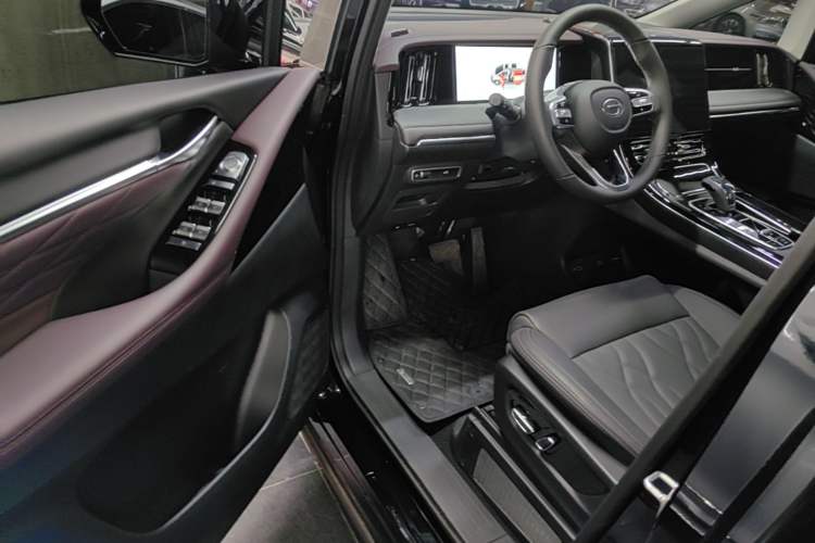Used GAC Trumpchi M8 2024 Master Series 400T Prestige Edition
