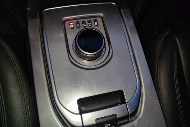 Used Land Rover Discovery Sport 2018 240 PS PURE Edition
