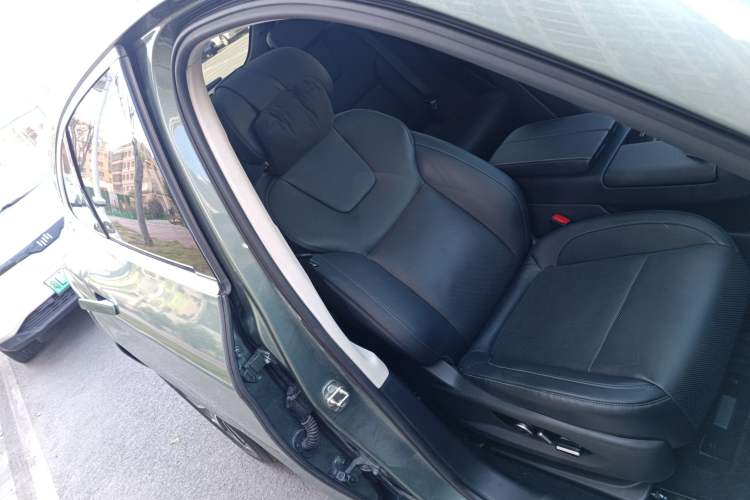 Used Hima AITO M5 2022 Extended-Range Four-Wheel Drive Performance Version