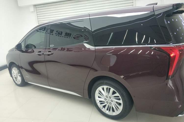 Used Buick Century 2023 2.0T Six-Seater Yinshi Edition