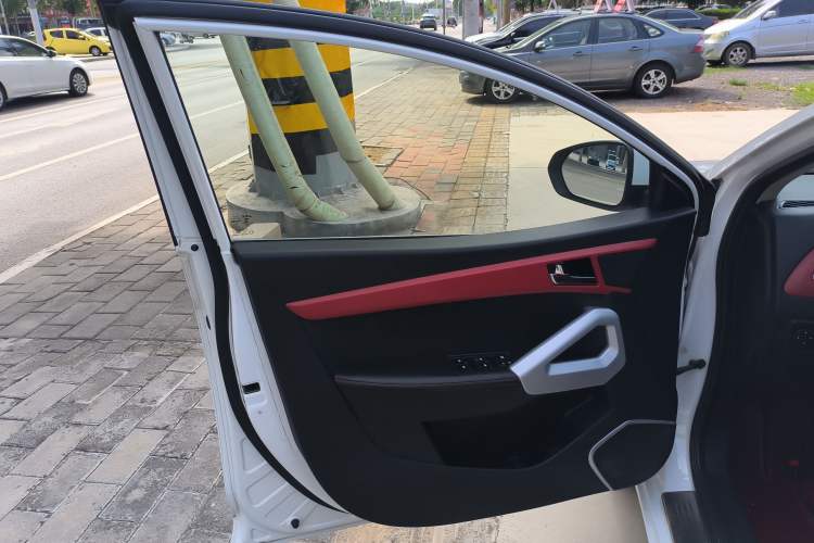 Used JAC Refine S2 2017 1.5L CVT Luxury Model