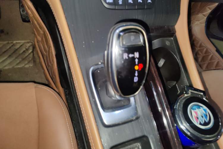 Used Buick LaCrosse 2018 28T Luxury Model