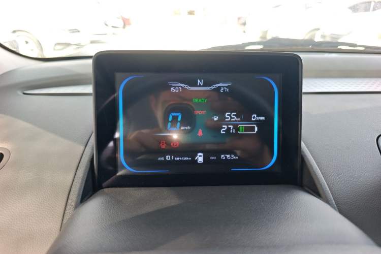 Used CHANGAN NEVO Lumin 2025 205 km Xiangqin Version
