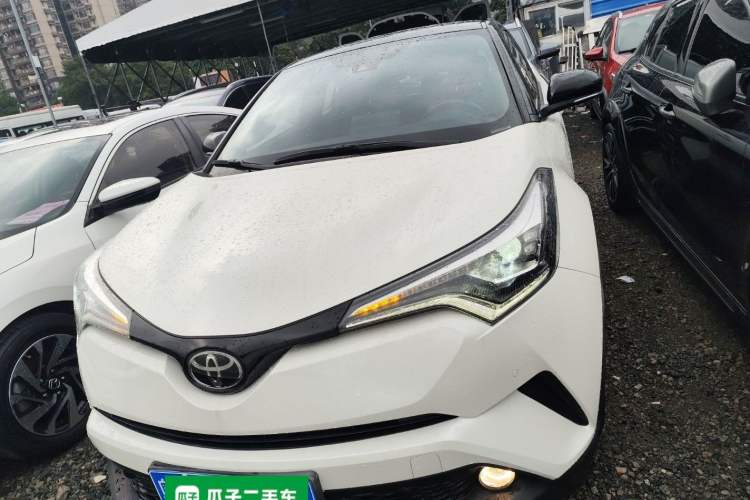 Used Toyota C-HR 2020 2.0L Luxury Edition Front