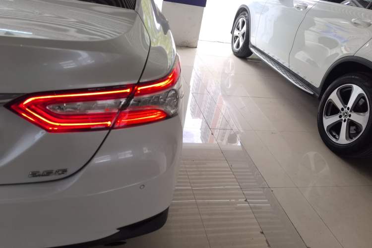 Used Toyota Camry 2021 2.5G Luxury Edition
