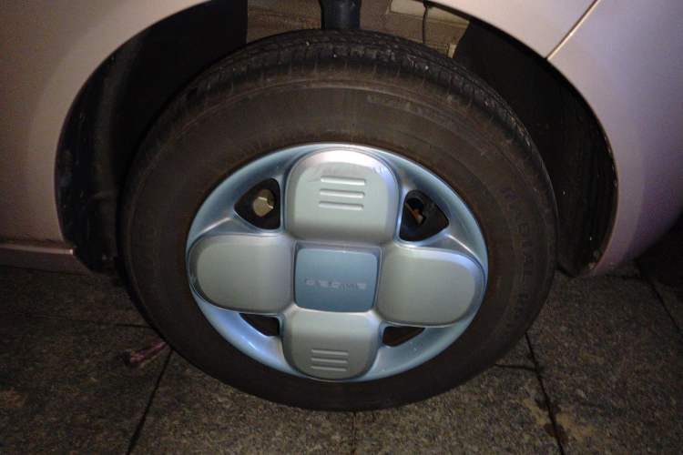 Used Geely Galaxy Panda 2023 Panda Mini 200km Endurance Bear