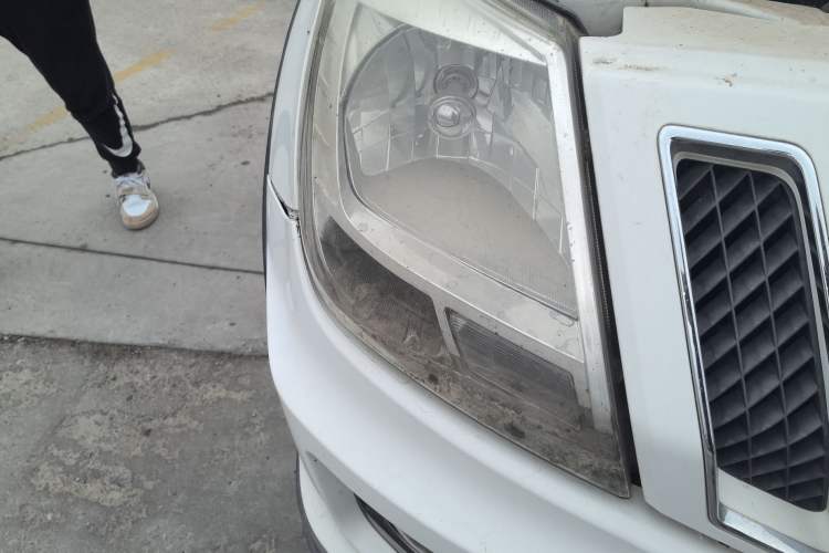 Used Foton Sapporo 2015 2.4L 2WD Comfort Edition 5555 Long G69S4M