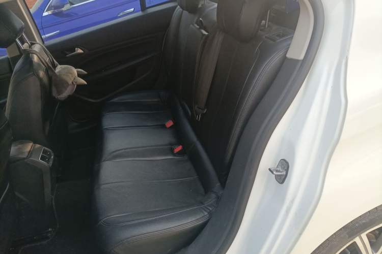 Used Peugeot 408 2014 1.8L Automatic Luxury Edition
