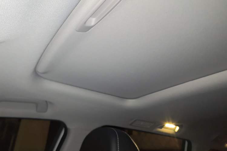 Used GAC Trumpchi M6 2023 PRO 270T DCT Luxury Edition
