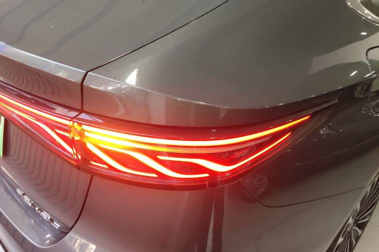 Used Chery Fengyun A8L 2025 1.5 TGDI 145 km Luxury Version
