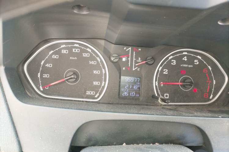 Used Leopaard Q6 2015 2.4L Manual 4x4 Excellence Edition