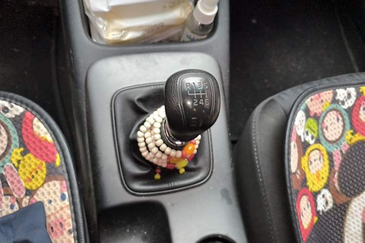 Used Kia K3 2015 1.6L Manual GL
