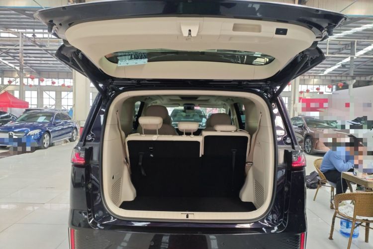 Used VOYAH Dream 2024 PHEV Ultra-Long Range Flagship Edition