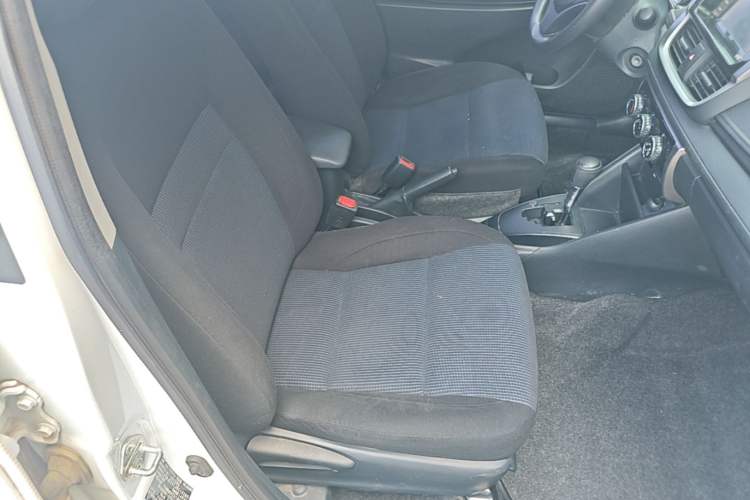 Used Toyota YARiS L Zhi Xiang 2017 1.5E CVT Dynamic Edition
