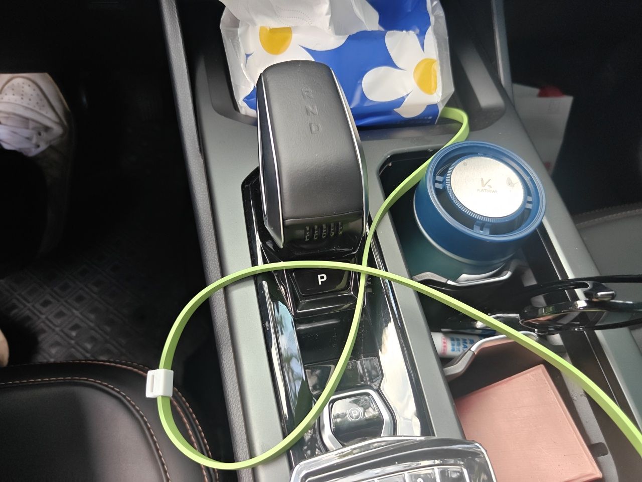 Geely Auto Haoyue L 2023 2.0T DCT Prestige Edition — снимка 14
