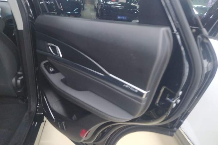 Used JETOUR X70 2020 1.5T DCT Comfort Edition 7-Seater