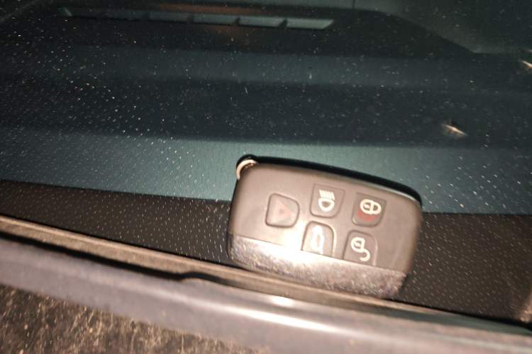 Used Land Rover Discovery 2015 3.0 SC V6 HSE