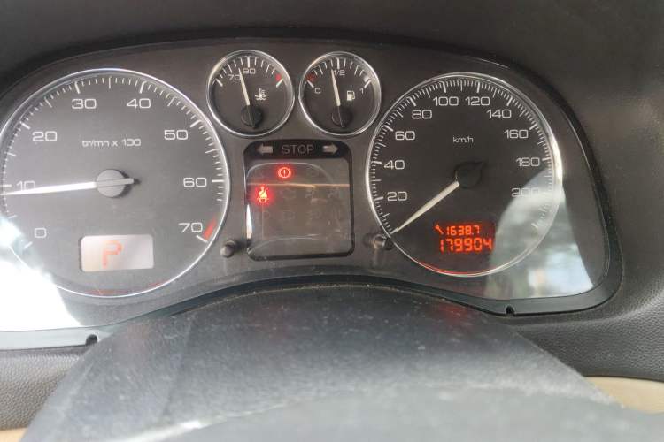 Used Peugeot 307 2010 Hatchback 1.6L Automatic Comfort Edition Odometer Close Up
