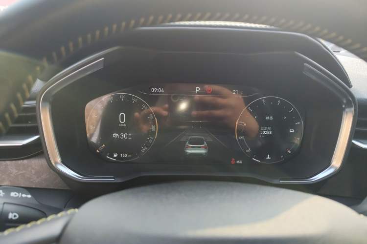 Used Lynk & Co 05 2020 2.0TD Two-Wheel Drive Shine Halo
