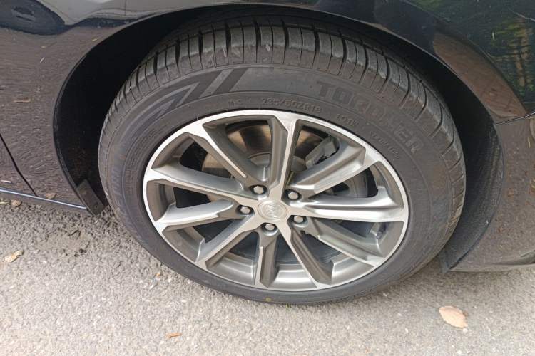 Used Buick LaCrosse 2022 652T Luxury Version
