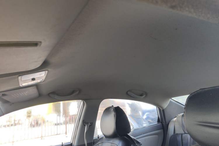 Used Hyundai Verna (older generation) 2014 1.4L Manual Smart GLS Trim