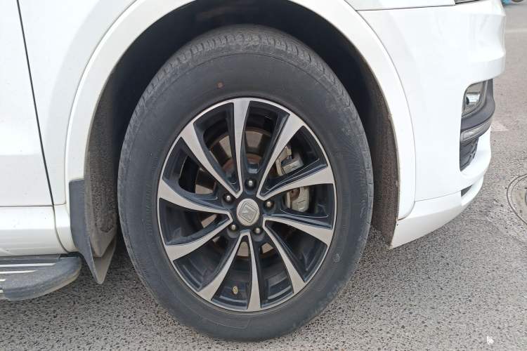 Used Zotye SR7 2016 1.5T CVT Cube Heart Edition China IV Standard