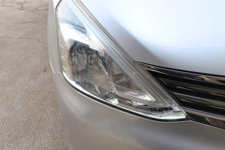 Used Nissan Livina 2015 1.6XE Manual Comfort Edition