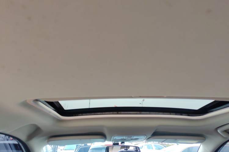 Used Dongfeng Fengon 580 2017 1.5T CVT Comfort Model
