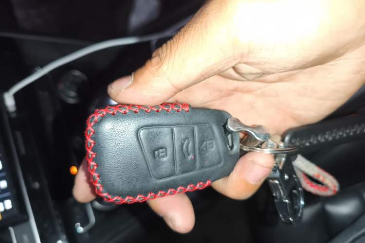 Used Volkswagen Magotan 2018 330TSI DSG Advanced Model Vehicle Key