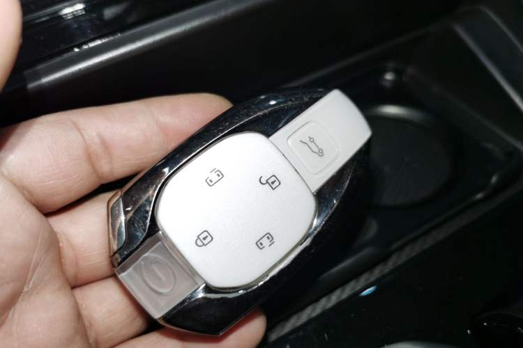 Used GAC Trumpchi M8 2024 Master Series 400T Prestige Edition