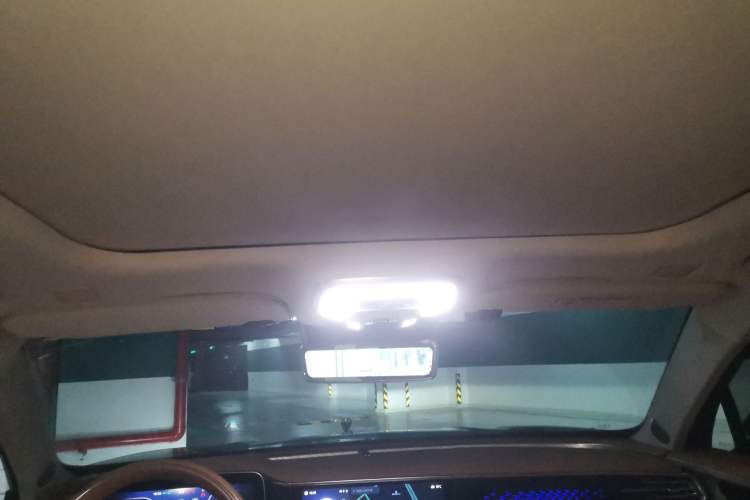 Used Hongqi H9 2022 2.0T Smart Connect Flagship Edition
