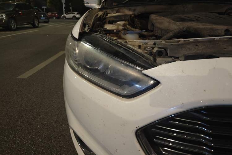 Used Ford Mondeo 2013 1.5L GTDi180 Fashion Edition Right Front Headlight