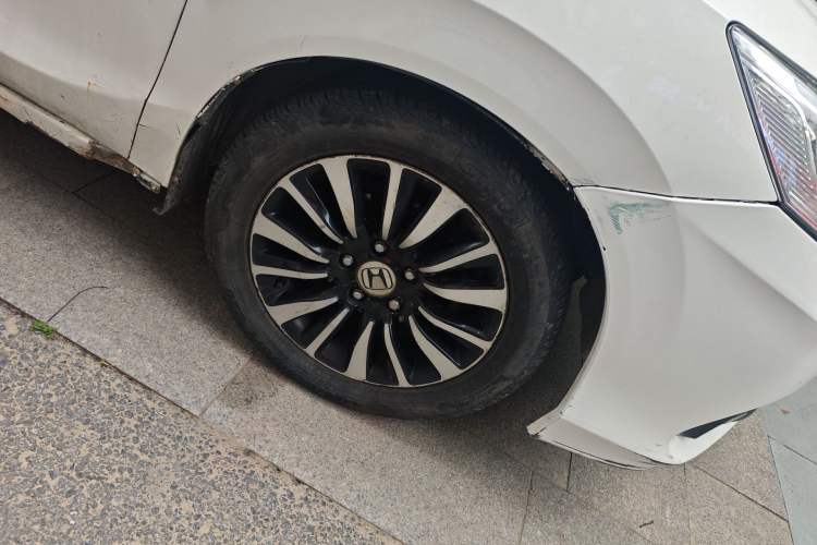 Used Honda Crider 2015 1.8L manual luxury version
