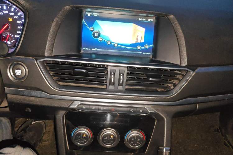 Used Haval H6 2018 Red-Label Sport Version 1.5T Manual Two-Wheel Drive Elite Model