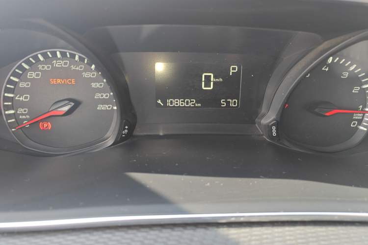 Used Peugeot 308 2016 1.6L Automatic Luxury Edition
